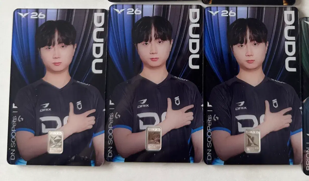 thumbnail-0